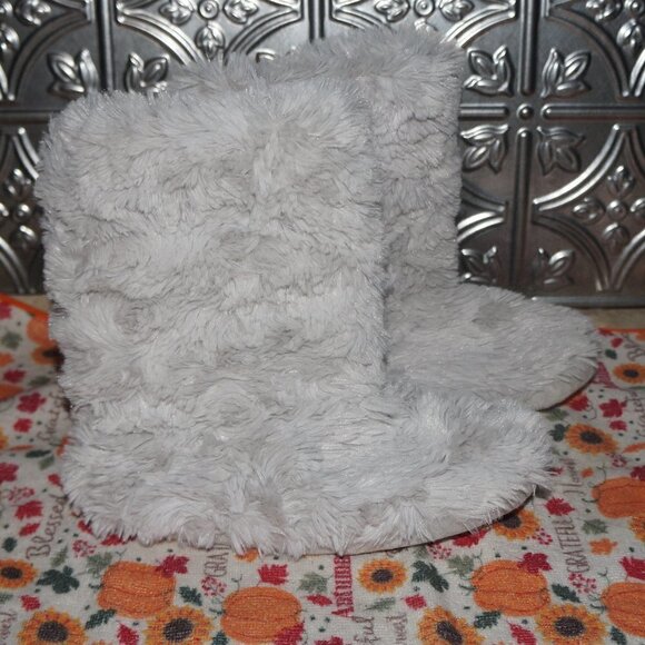 Kohl's Womens Size 5/6 Fuzzy Lauren Conrad Gray Slipper Boots - Picture 1 of 4